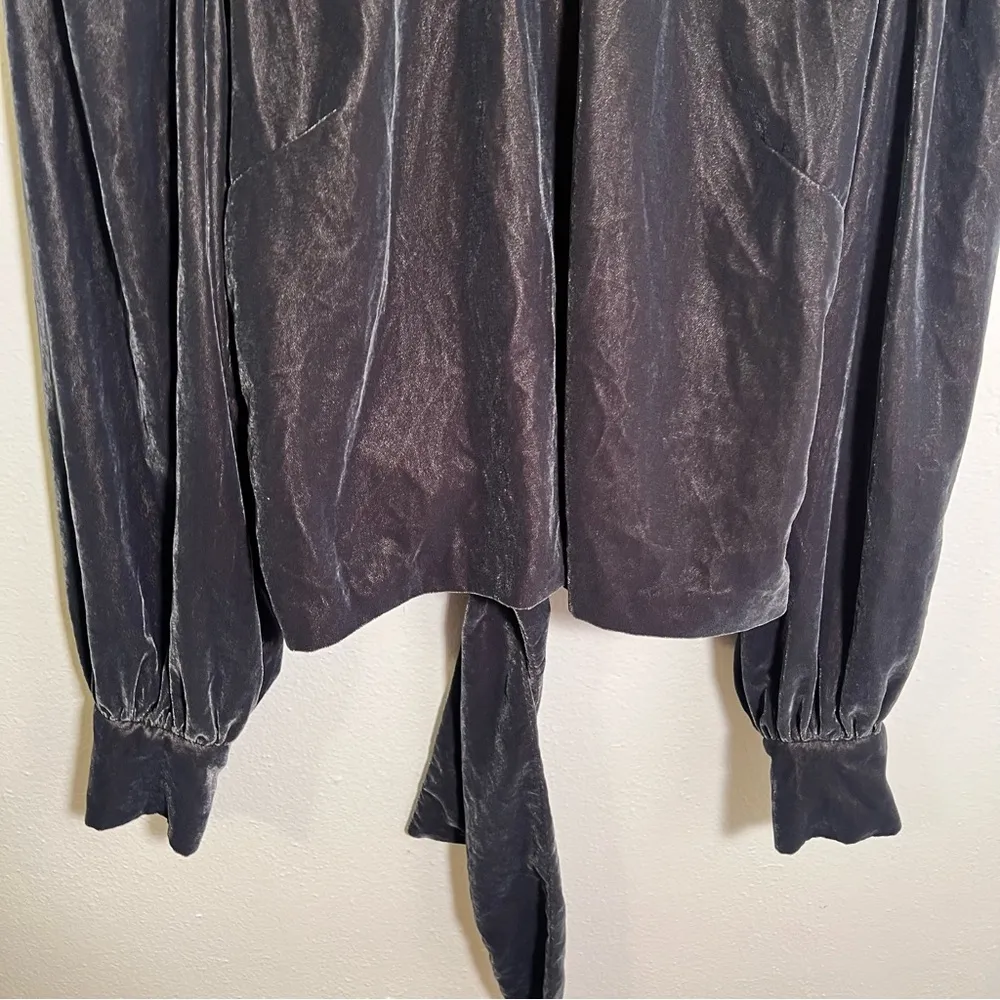 Banana Republic Velvet Open Back Blouse Orca Gray S - Image 5