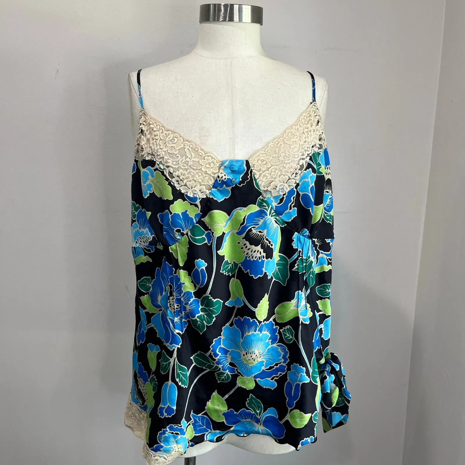 Y2K MIXIT Blue Floral Lace Trim Babydoll Cami Top 2000s Goth Plus 1X - Image 2