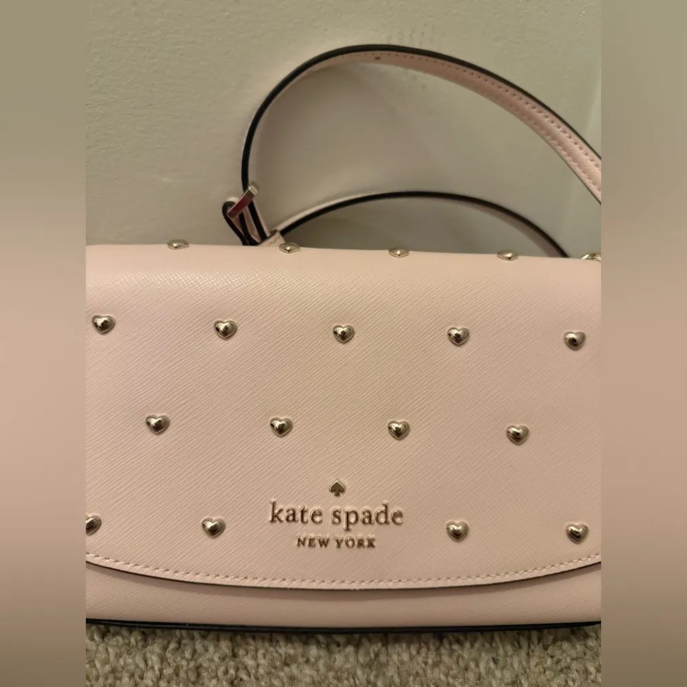 Kate Spade Staci Studded Hearts Valentines Small Flap Crossbody Purse Bag - Image 3