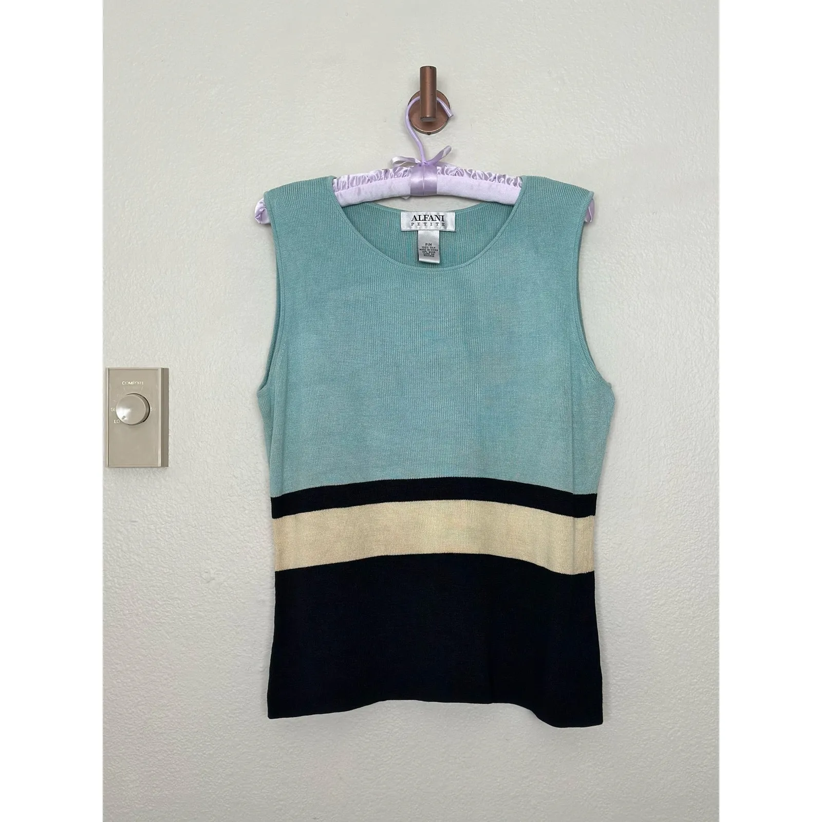 Vintage 100% Silk Alfani Colorblock Blue Black Yellow Knit Tank Top Retro - Image 2