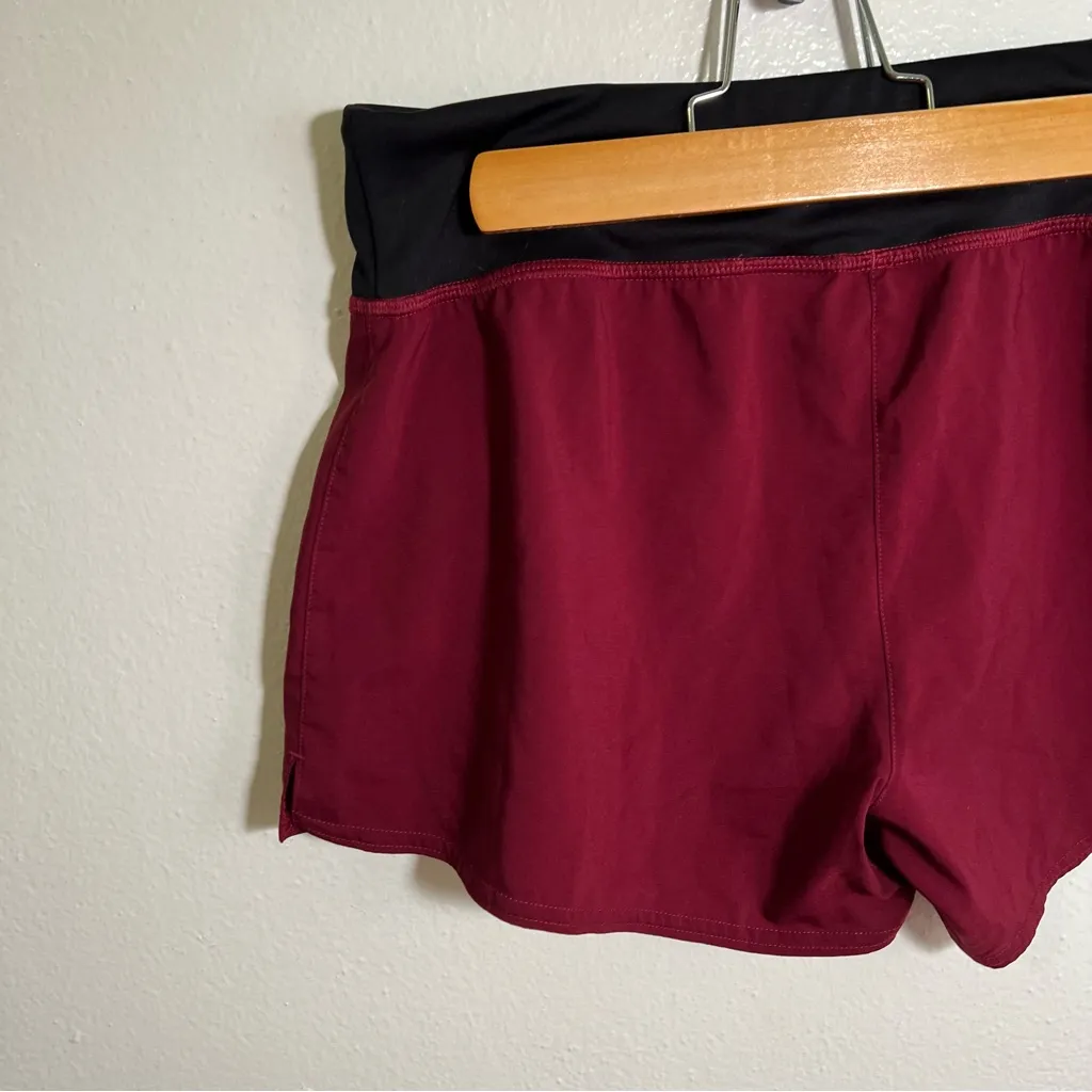 Reebok Running Short Colorblock Maroon Black - Image 6