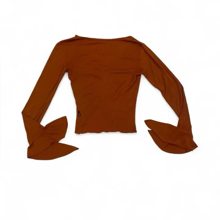 Y2k burnt orange long sleeve bell sleeve top with ruched detail - Image 6