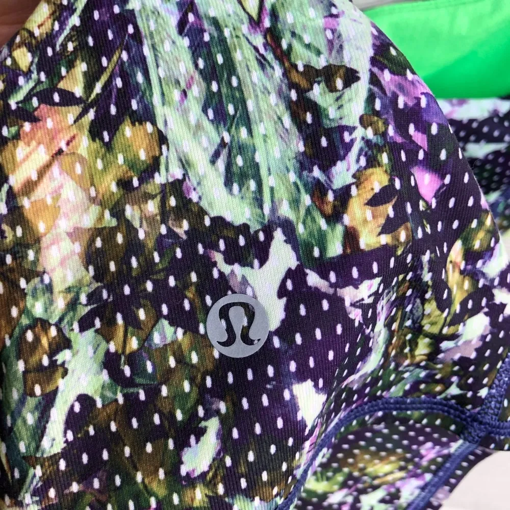 Lululemon Women’s Tank Dancing Warrior Tank Green Purple Strap Athletic 6 - Image 6