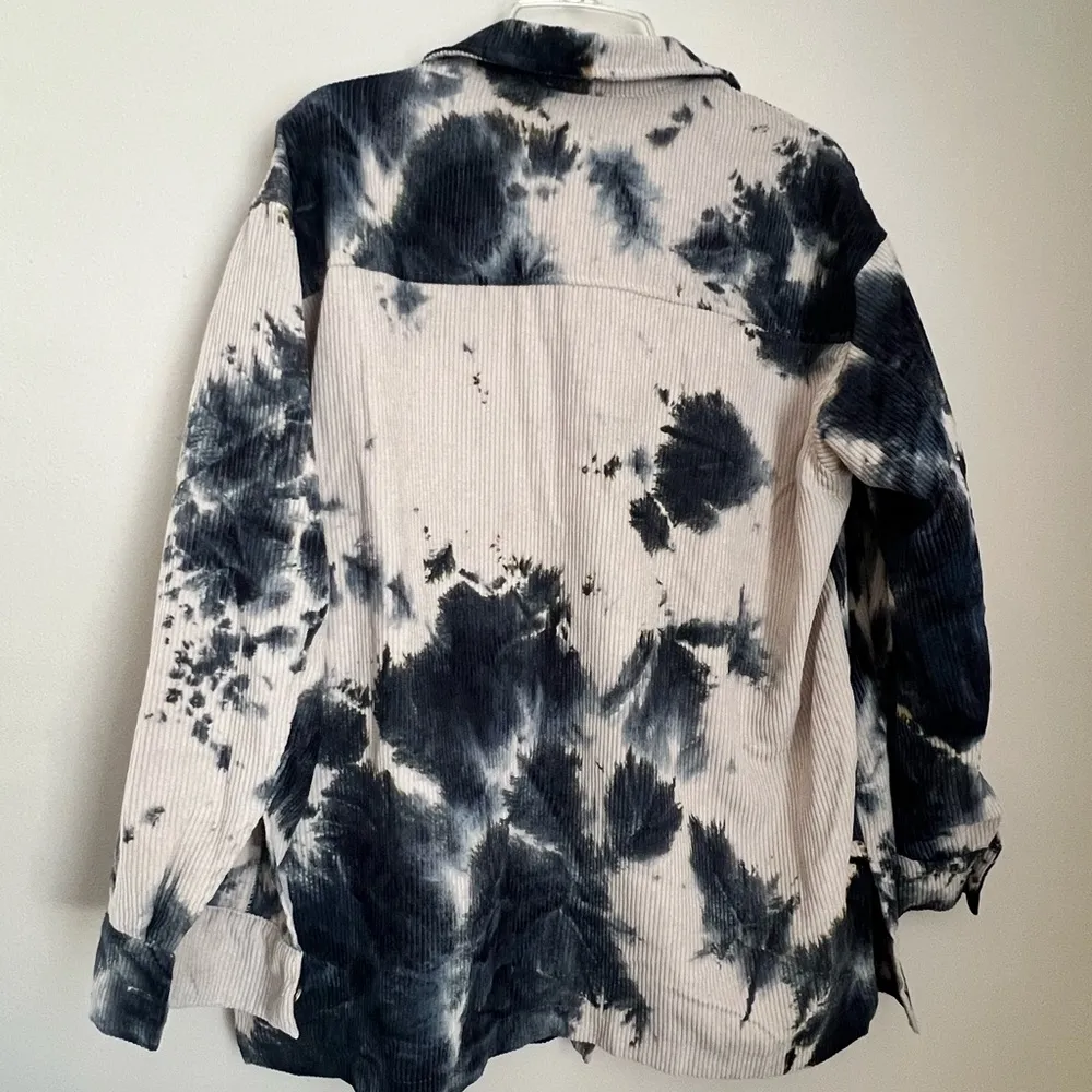 Women's Oversized Corduroy‎ Shacket Small - Image 9