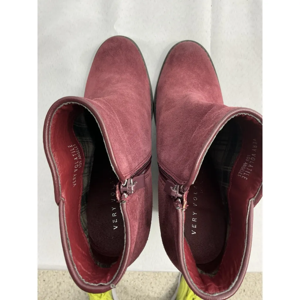 Womans Very Volatile Block Wedge Heel Bootie 7.5 Maroon Suede Side Zip - Image 6