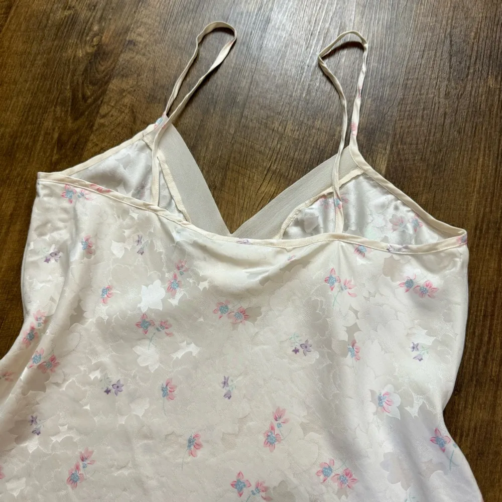 Valerie Stevens Vtg  Pure Silk Cami Tank Top Sz Large White Floral Babydoll - Image 10