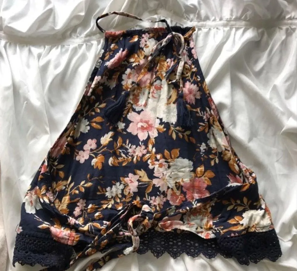 American Eagle Outfitters Halter Top Open Back  - Image 2