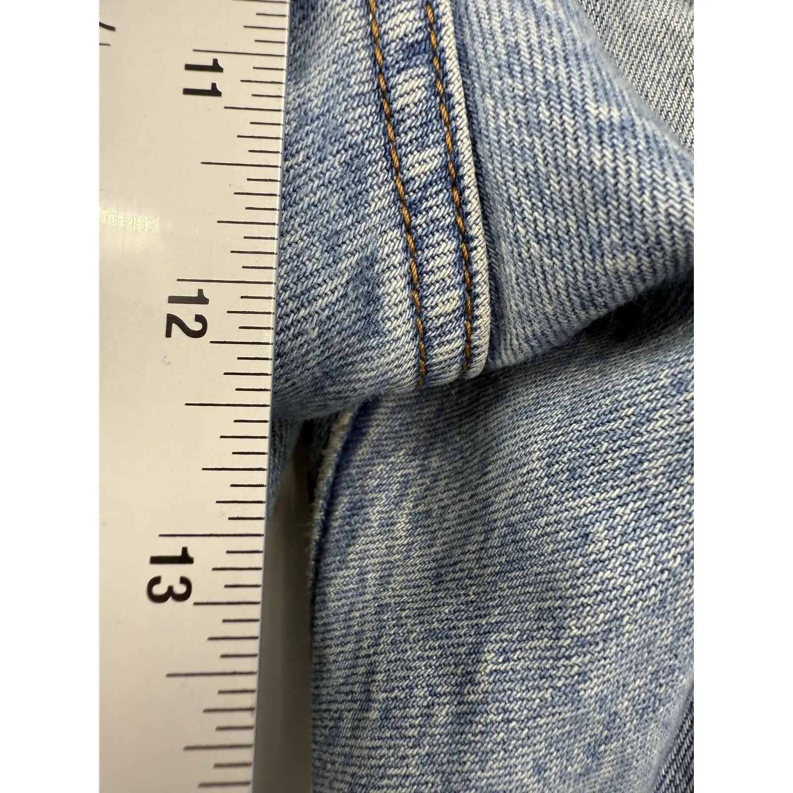 Levi's Jeans Womens 26 Light Wash Wedgie Fit High Rise Distressed Ripped Denim - Image 12