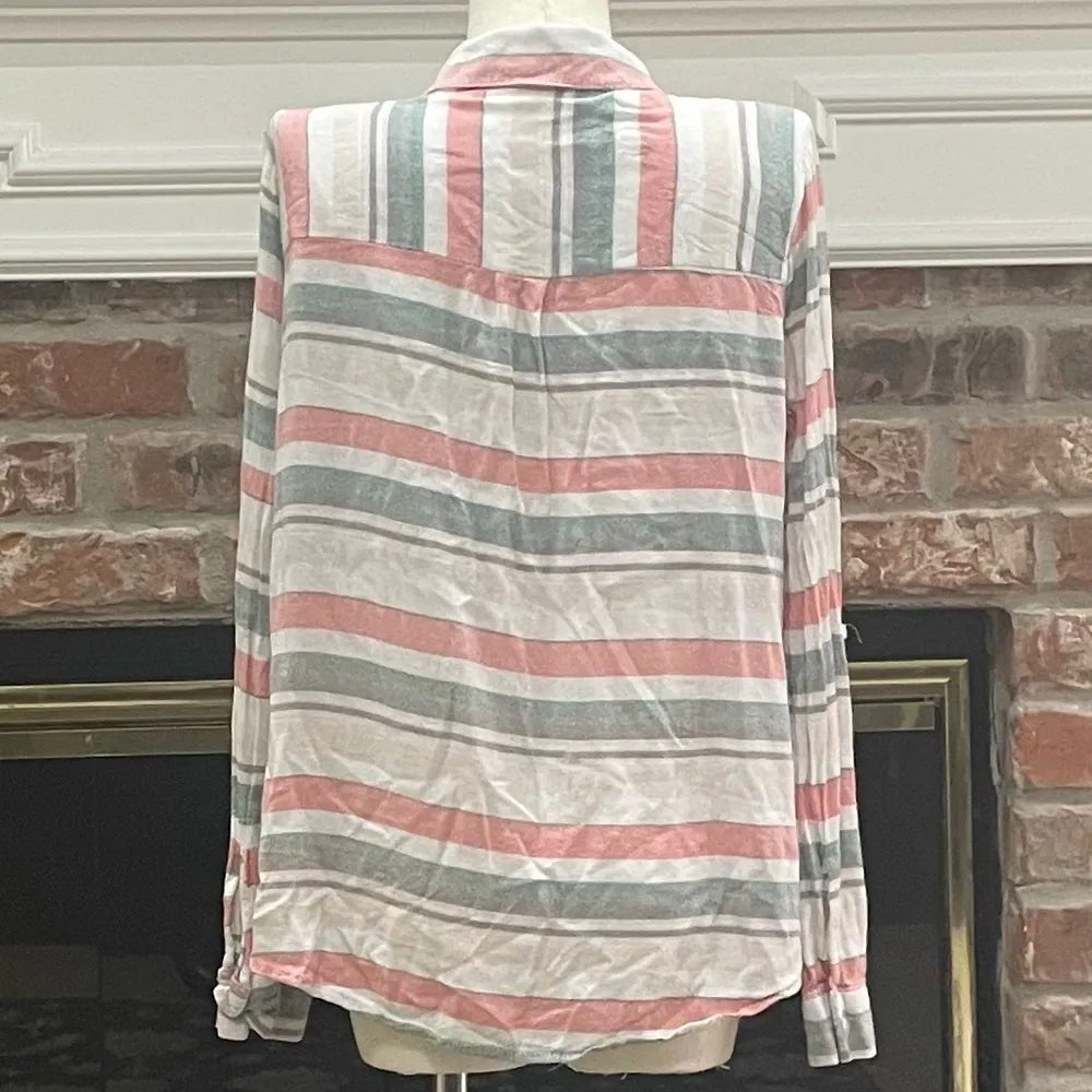 Romeo & Juliet Couture long sleeve striped flannel top / M / Excellent condition - Image 4