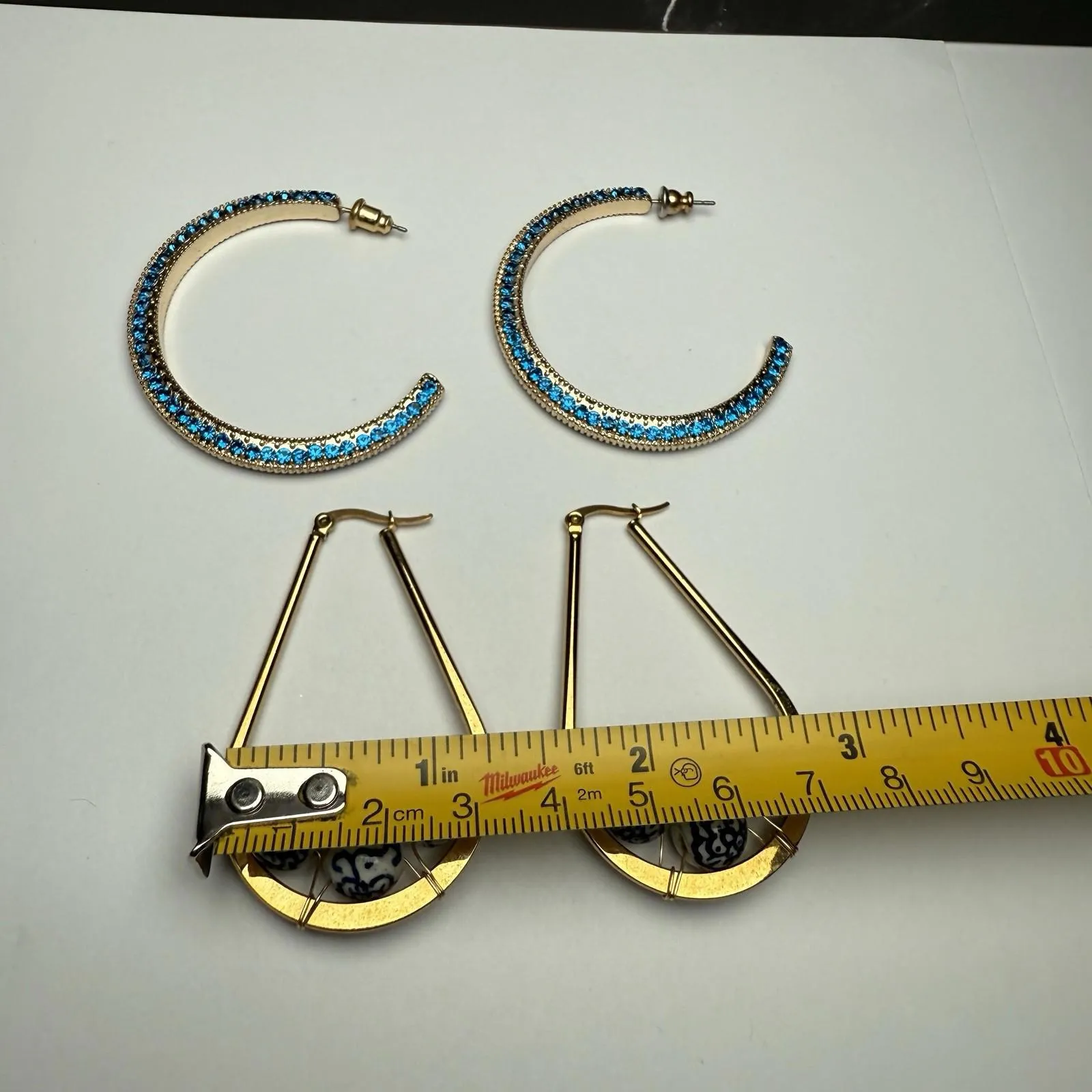 Hoop Pierced Earrings Lot Of 2 Gold Tone Blue Rhinestone / Blue Bead Mix - Image 4