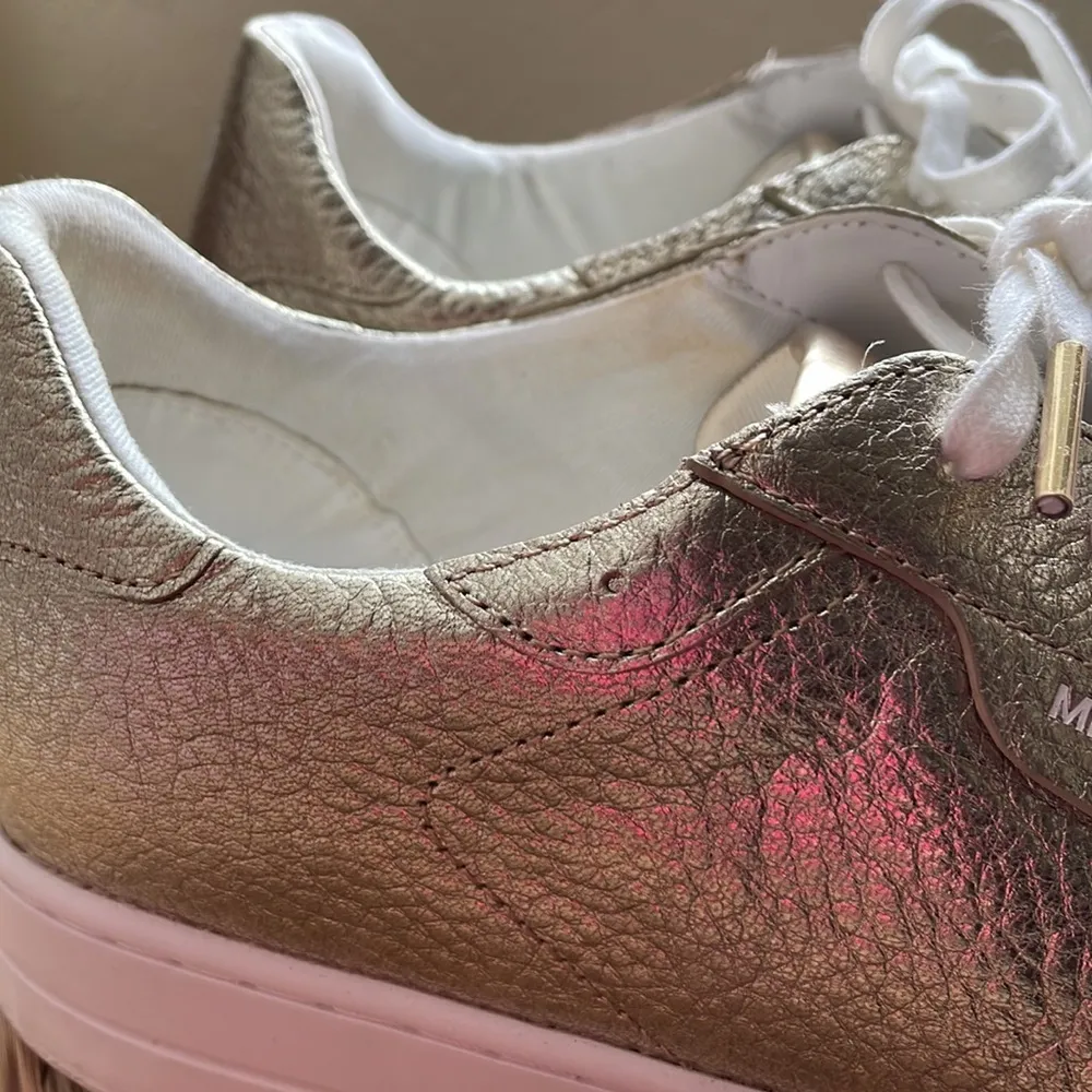 Michael Kors Keating leather gold metallic sneakers.Sz 10 - Image 9