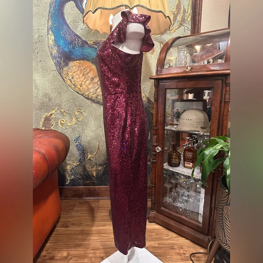 NWT Gal Meets Glam Red Plum Sequin Casey Jumpsuit Cropped  Ruffle SHOULDER - Image 2