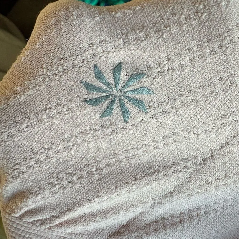 Athleta Women's Long Sleeve Seamless T-Shirt Pink Size S Casual - Image 5