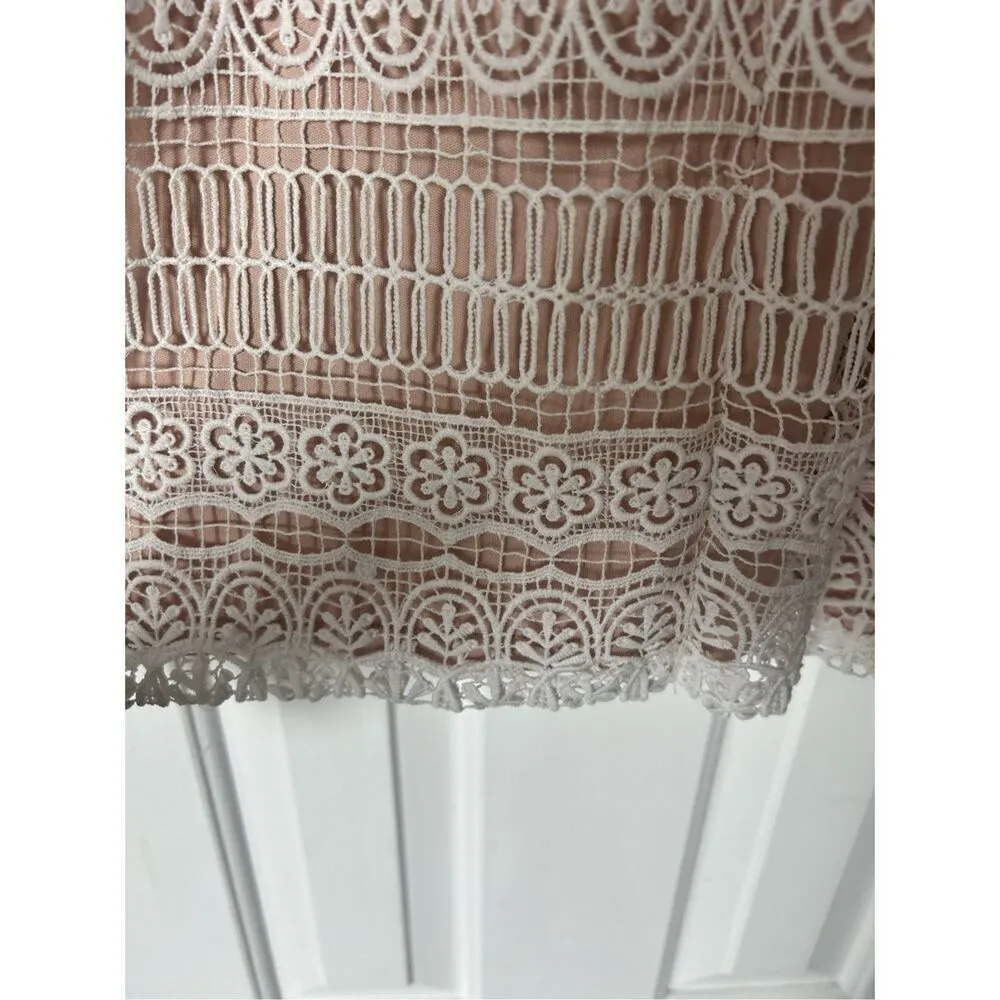 Lulus white and tan dress open back size medium bridesmaid, bachelorette party d - Image 6