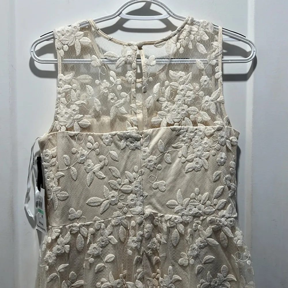 NWT Kensie ivory dress. Size 8. Lace embroidered Overlay, feminine, and soft. - Image 5