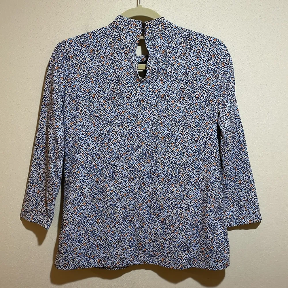 J. McLaughlin Blue Pattern Keyhole 3/4 Sleeve Catalina Cloth Blouse Size XS - Image 7