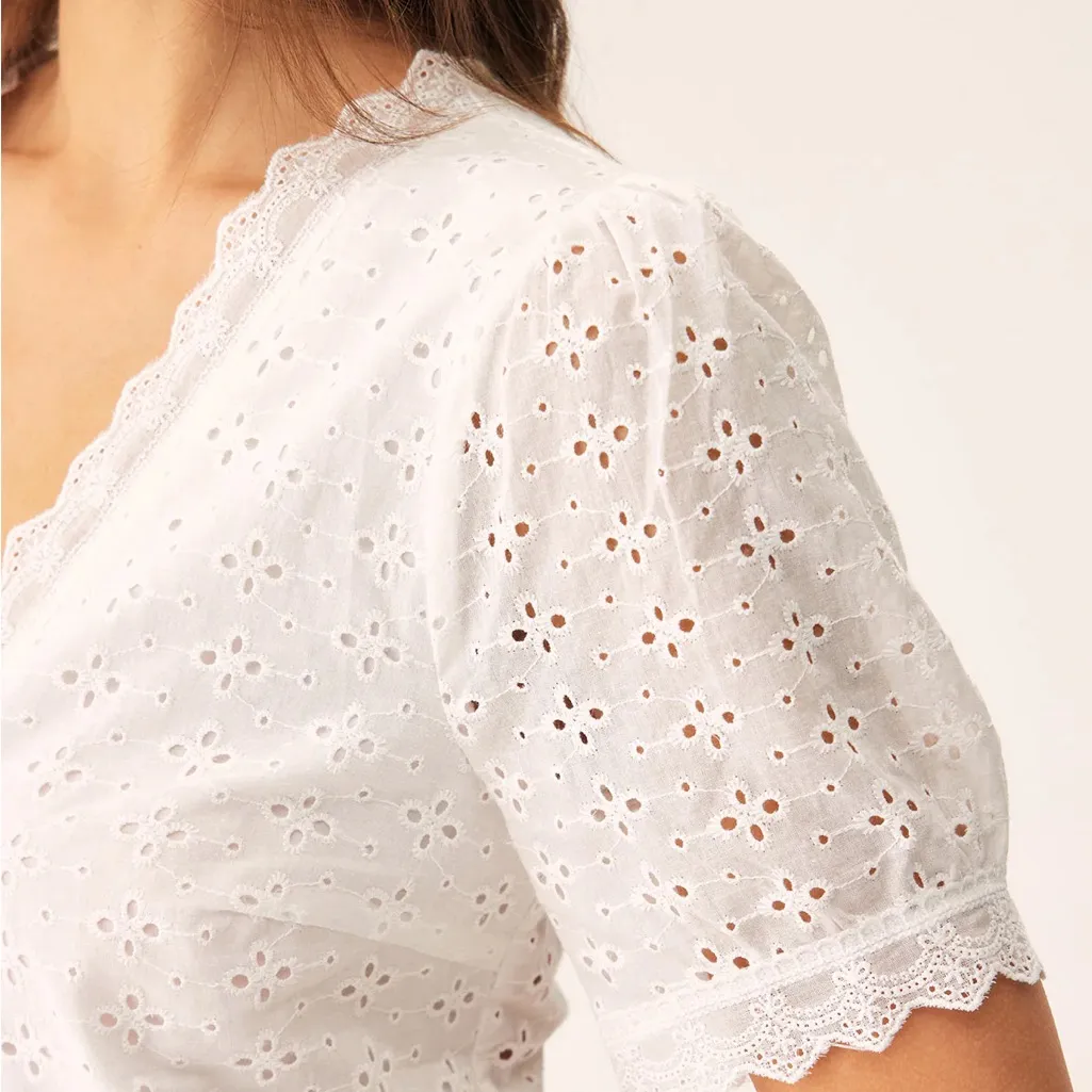 Rihoas White Embroidery Puffed Sleeve Blouse Size L - Image 2