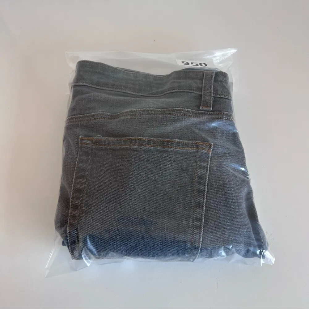 Eileen Fisher Women’s Organic Cotton Stretch Jeans - Image 12