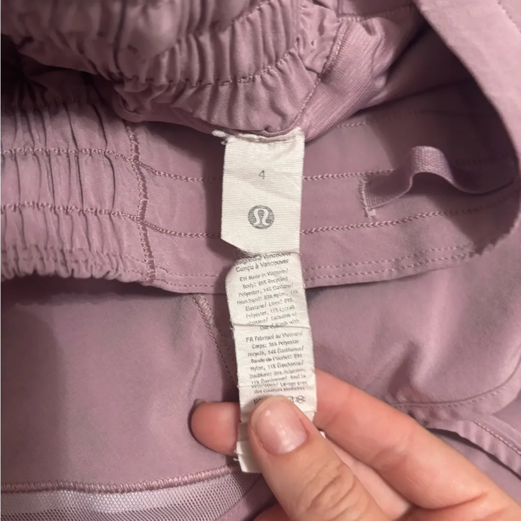 Lululemon Hotty Hot High-rise Lined Shorts Size 4 smoked mulberry - Image 6