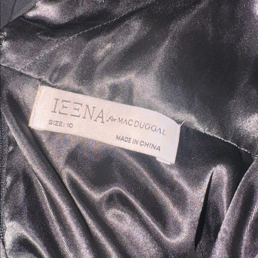 NWOT Mac Duggal 55379 Black V neck Chiffon A-Line Ballgown Sz 10 - Image 5