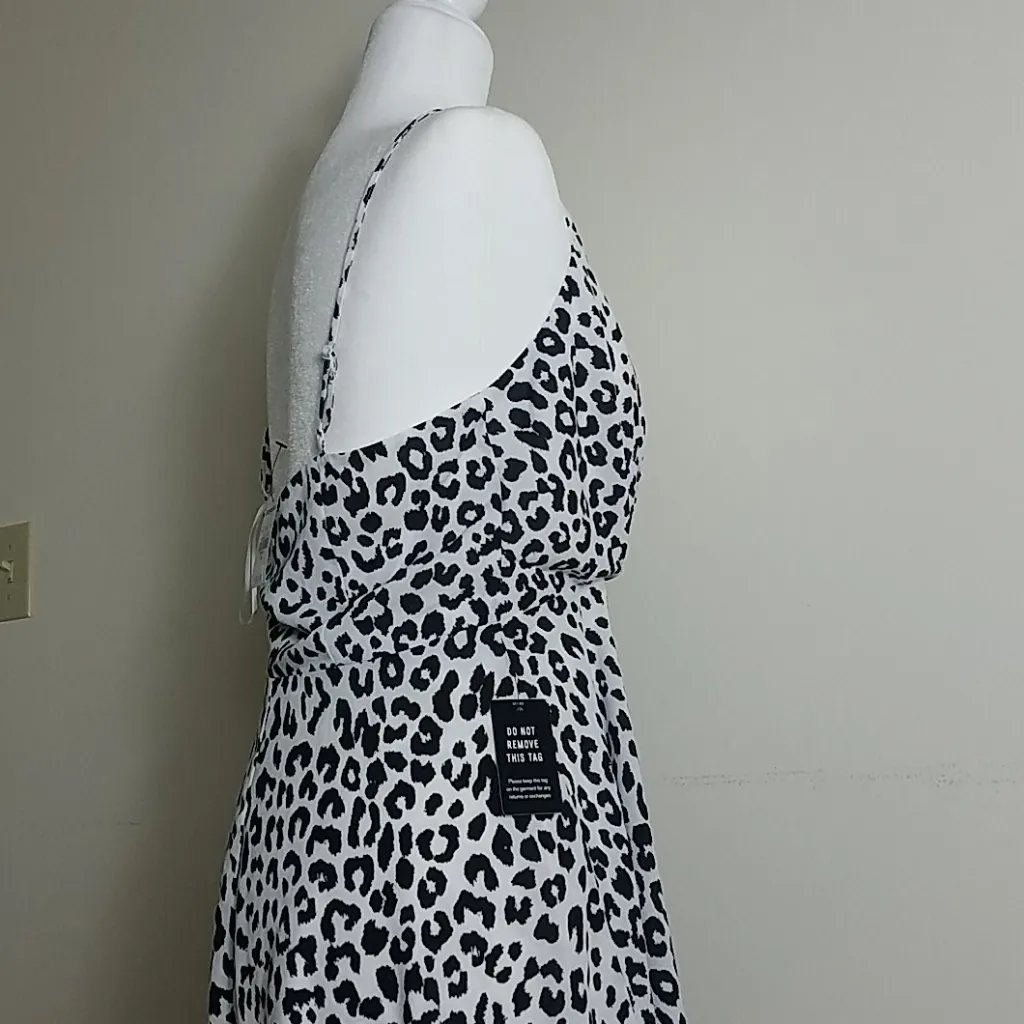 Express Black and White Leopard Print Midi Dress - Image 4
