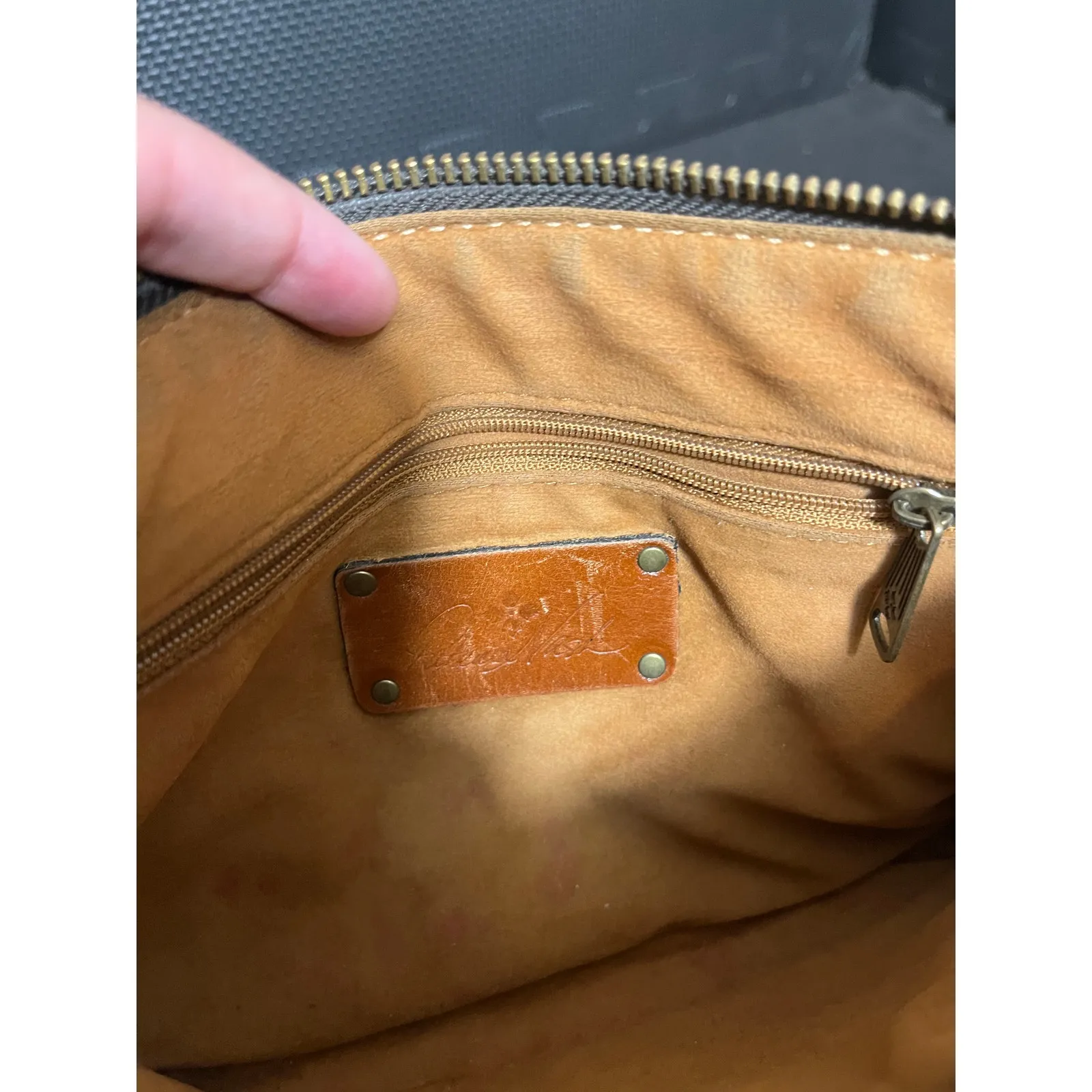 Patricia‎ Nash CASSINI BURNISHED TOOLED Wristlet Brown Leather Bag Purse Boho - Image 6