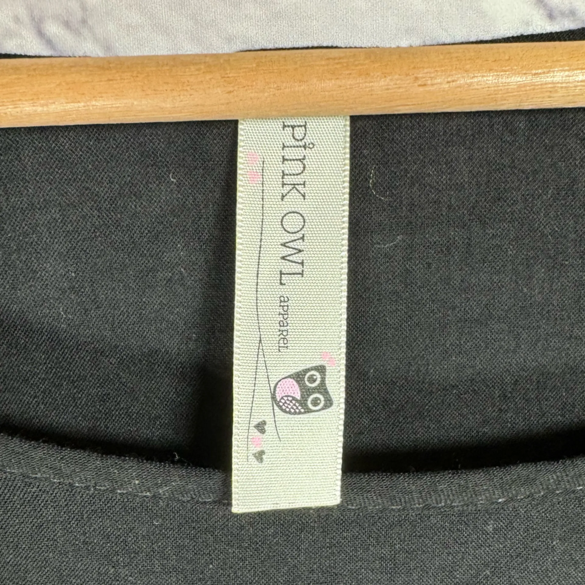 Pink Owl made in USA Black‎ Chevron Detail hem Boho Top Womens size large - Image 3