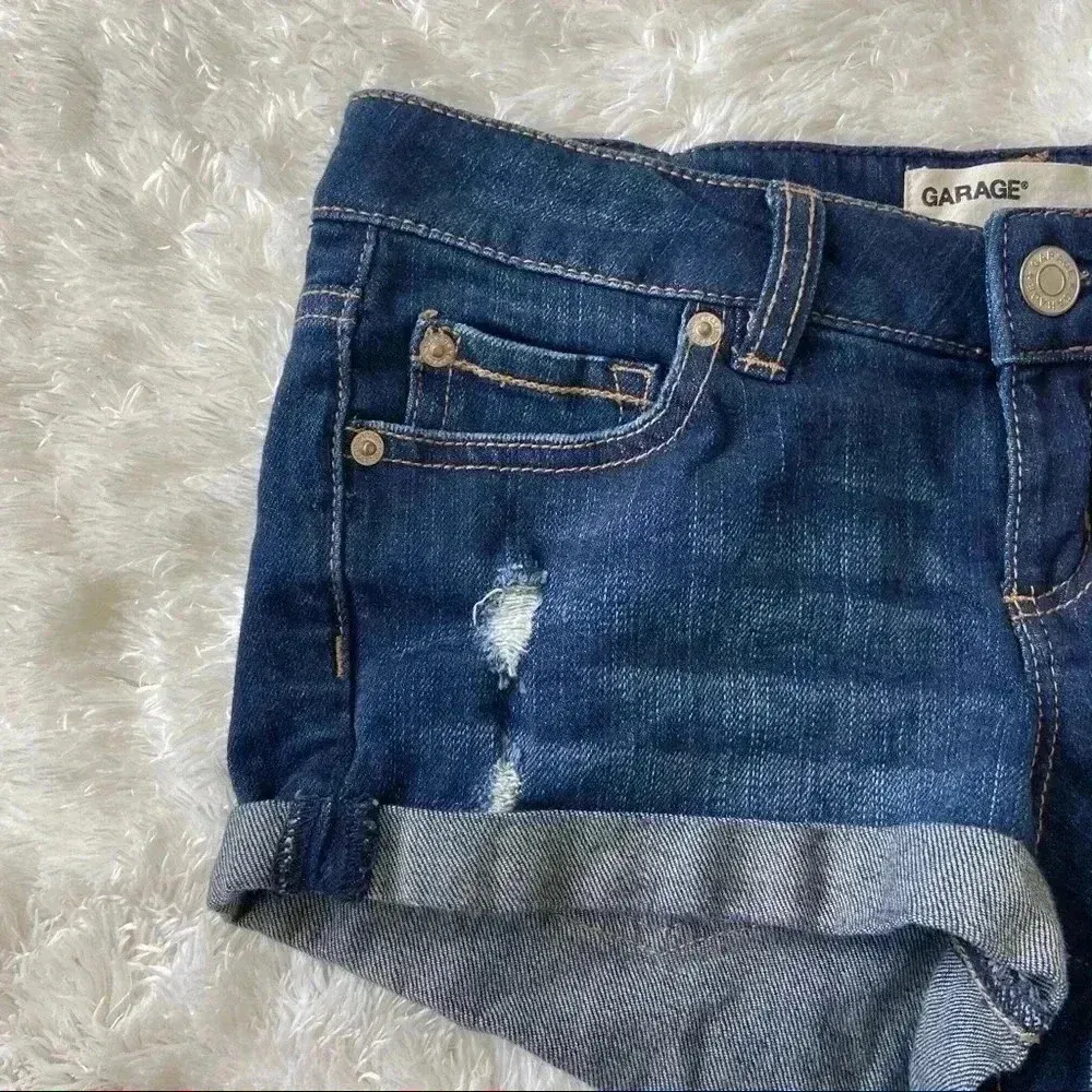 garage jean shorts size 1 - Image 2