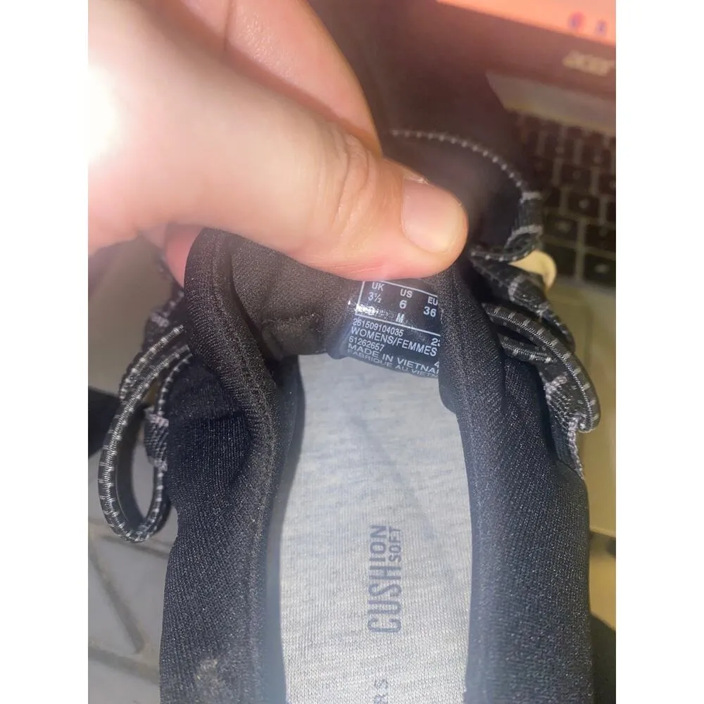 Clark’s womens step mae sneaker size 6 - Image 4