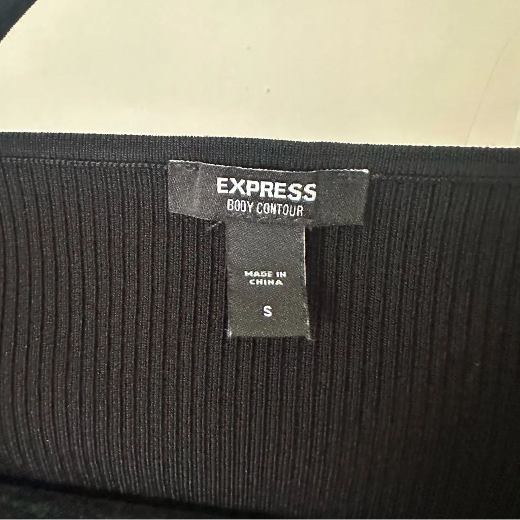 Express Body contour Black Long Sleeve Top - Image 3
