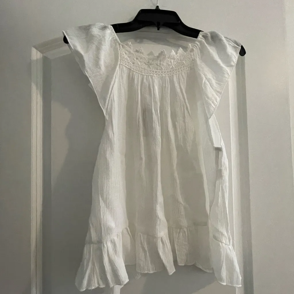 Westport White Ruffle Lace Blouse - Image 2
