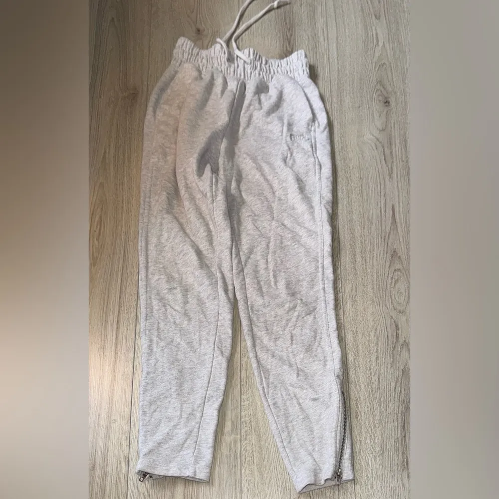 Victoria’s Secret pink grey Gray Jogger Pants sweatpants - Image 2