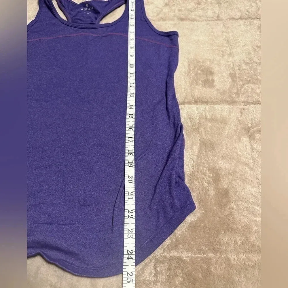Athleta Racer Back Tank Top Size Small Purple - Image 3