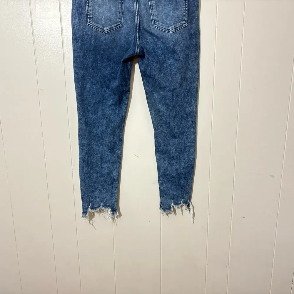 Flying Monkey Skinny  Frayed Hem Distressed Y3524 Size 32 - Image 6