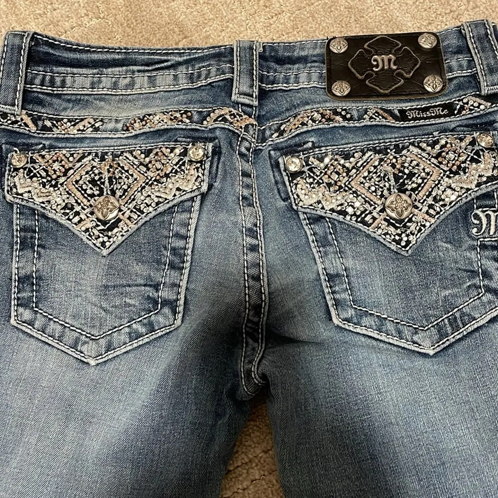 Miss Me signature boot jeans Sz 27 - Image 7