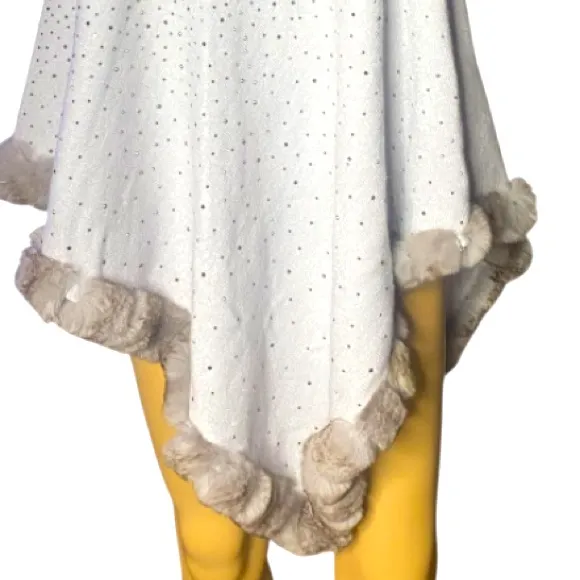 La Fiorentina Rex Rabbit Fur Sparkle Light Grey Poncho O/S Gray Size undefined - Image 3