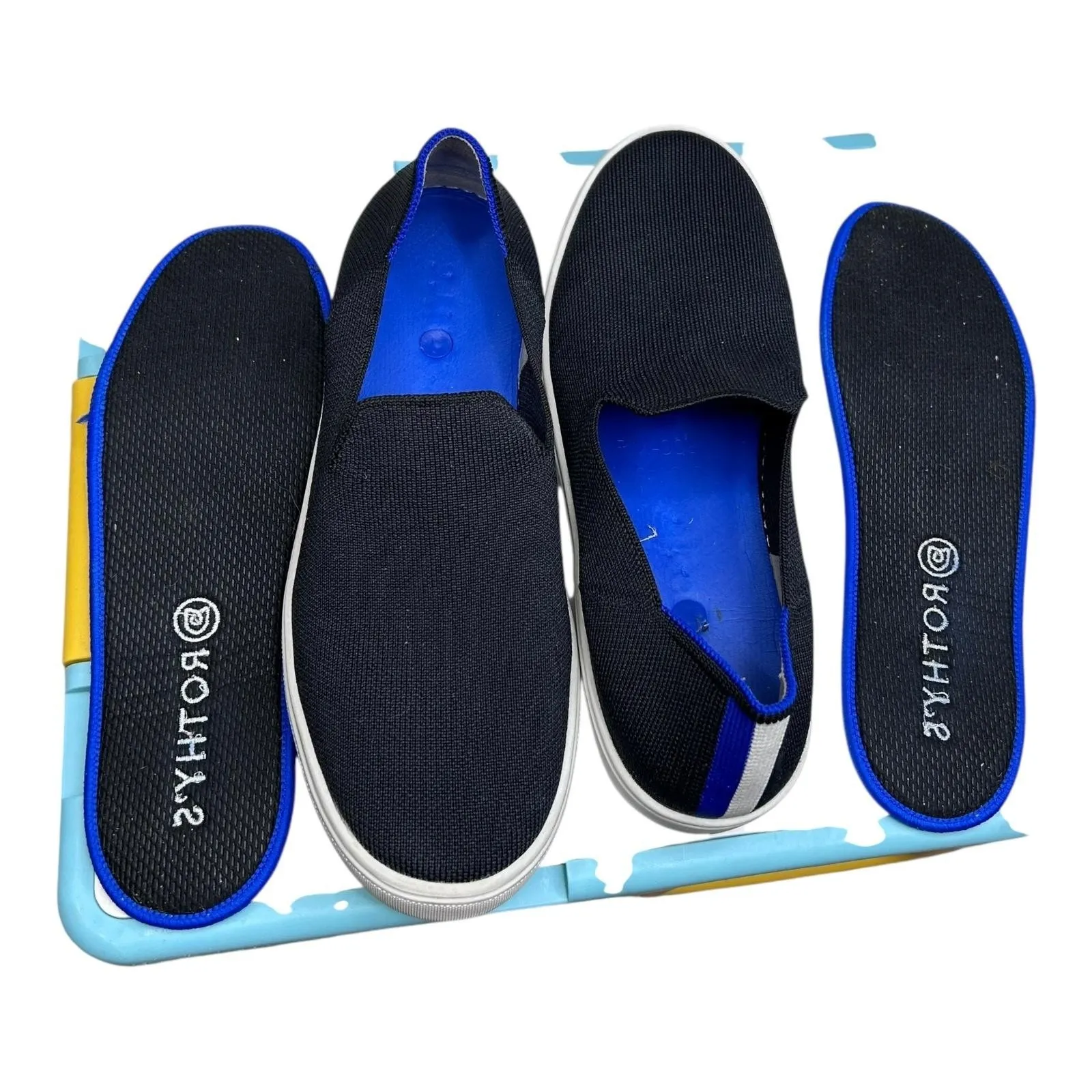 Rothy's Slip On Shoes Womens Size 8 Black Blue Knit Comfort Washable Sneaker - Image 4