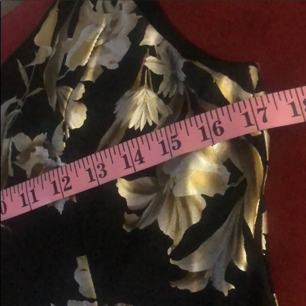 Francesca’s Chastiti Swetehart Dredd SZ S Black - Image 6