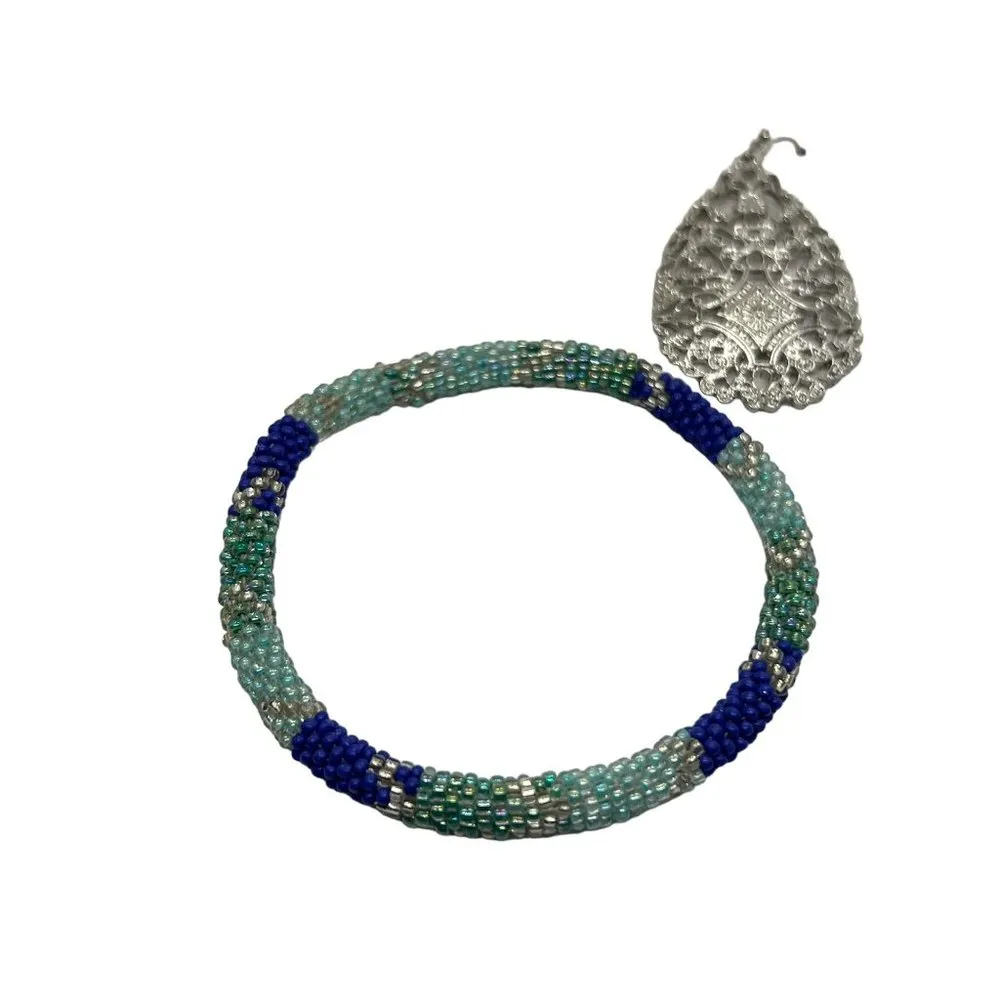 5 piece Jewelry Lot Silver Tone Earrings Necklace Bracelet Choker Rhinestones - Image 4