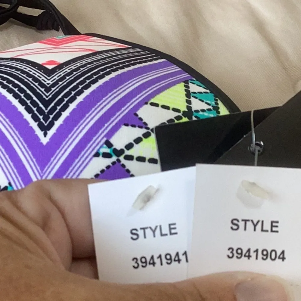 Body Glove Bikini size small top xsmall bottoms - Image 11