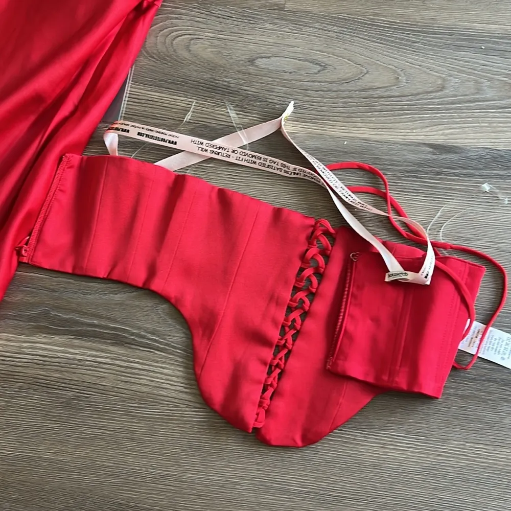 NWT House of CB SALMA RED ROSE SATIN SLIP DRESS - Image 8