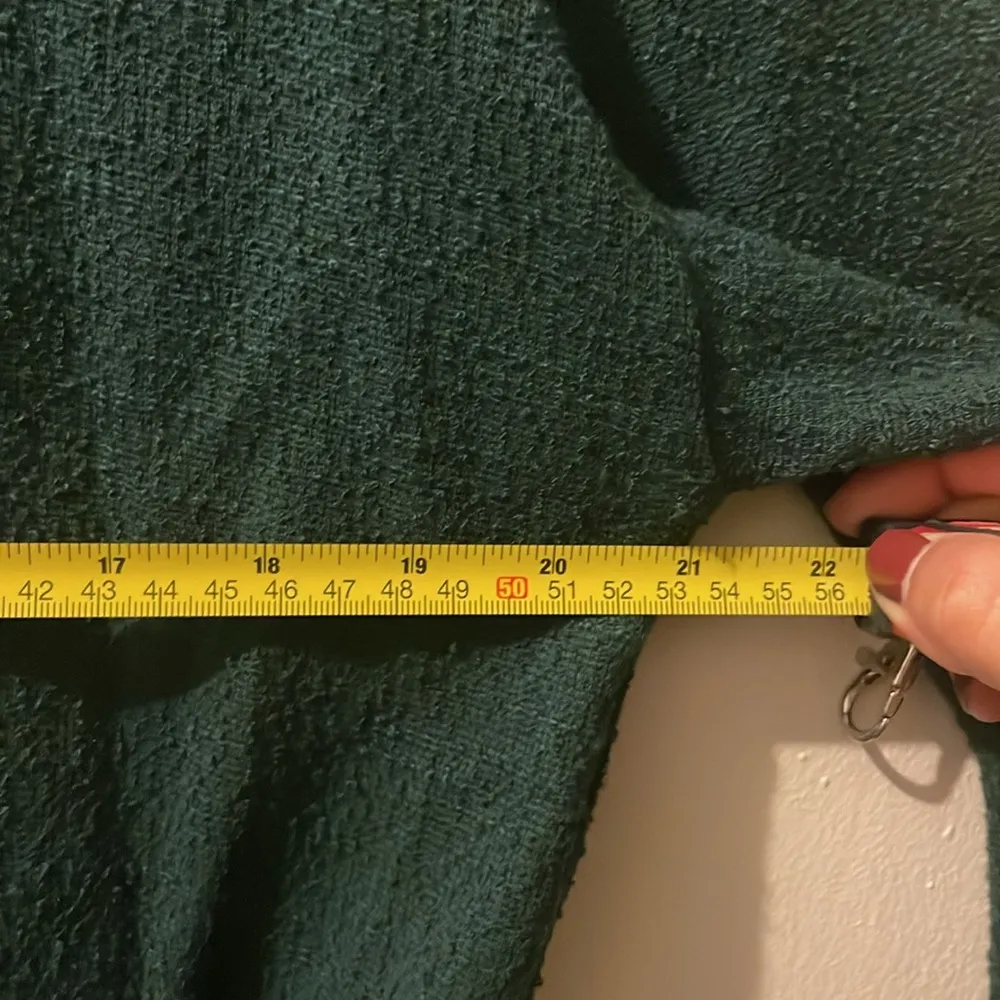 Madewell Texture & Thread Wrap Top size Large in Forest Green - Image 5