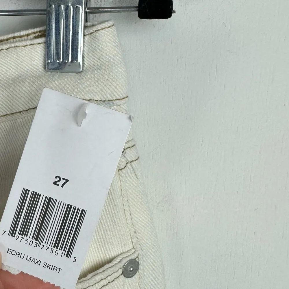 NWT Blank NYC Denim Maxi Slit Skirt Sz 27 Ecru Off White - Image 11