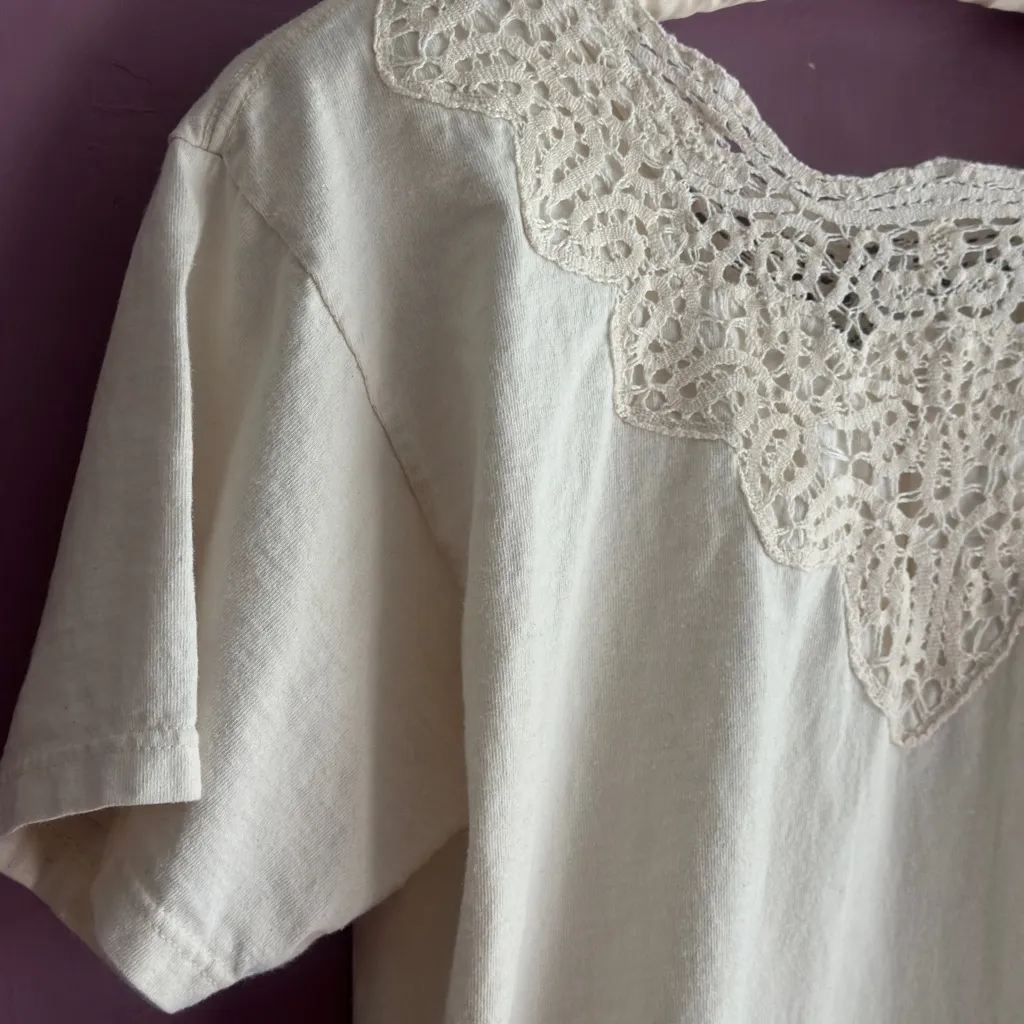 Vintage Chic Cream Crochet Knit Lace Women's Short Sleeve Top Tee Tshirt White Size M - Image 3