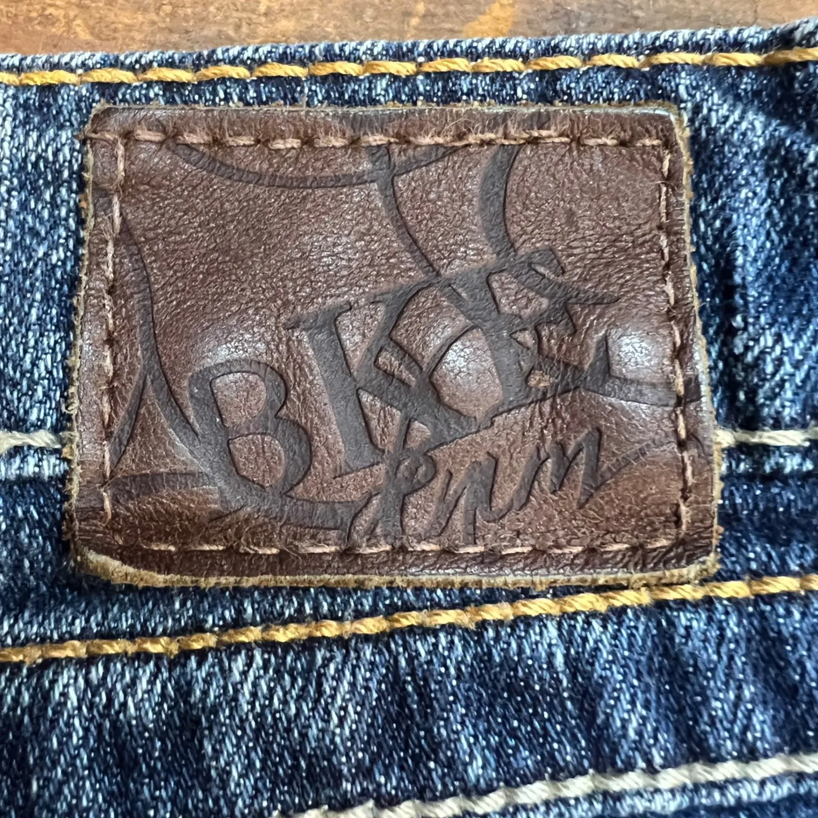 BKE Star Denim Flare Jeans Medium Wash Distressed Back Pockets Sz 29x31.5 - Image 8