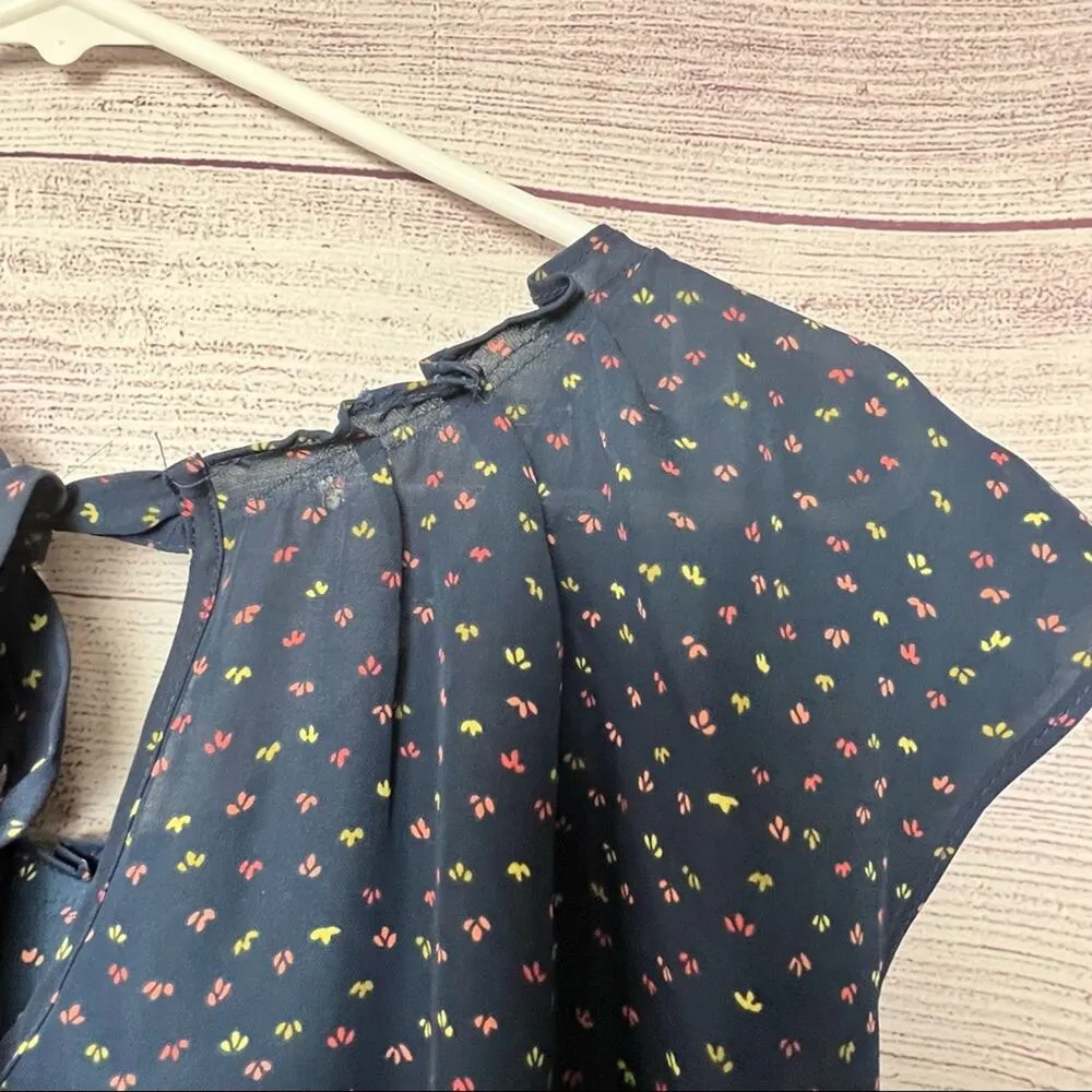 Lauren Conrad Womens Pleated Neck Tie back Short Sleeve Blouse Sz M Size M - Image 7