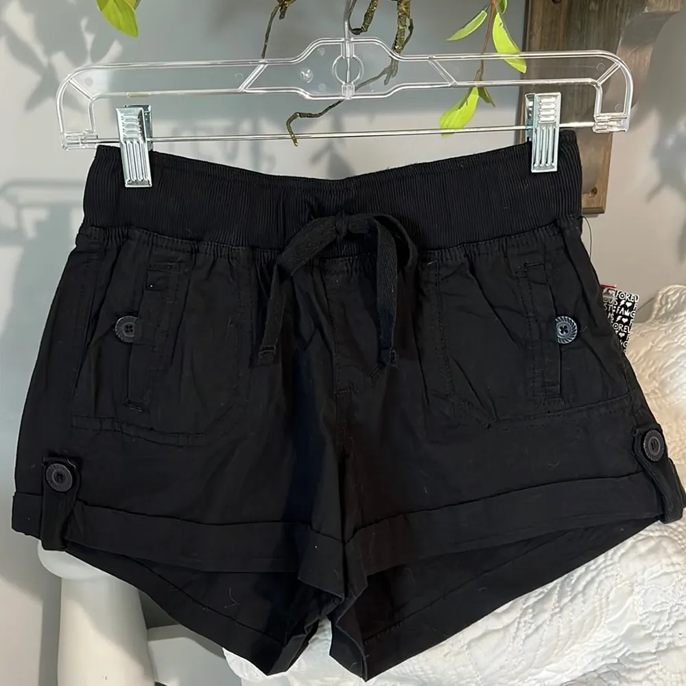 Almost Famous Shorts Black Elastic Waist Womens S Flirty Cotton - Image 2