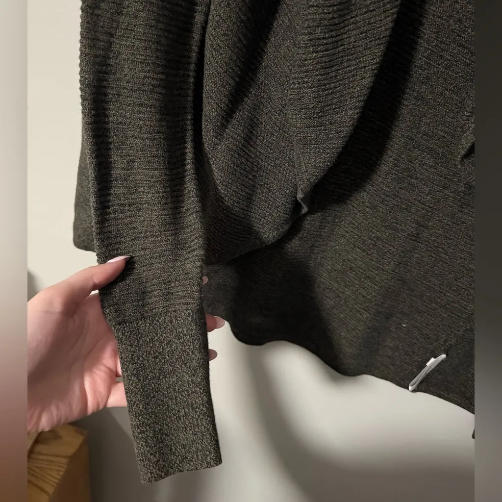 Express Cardigan - Image 4