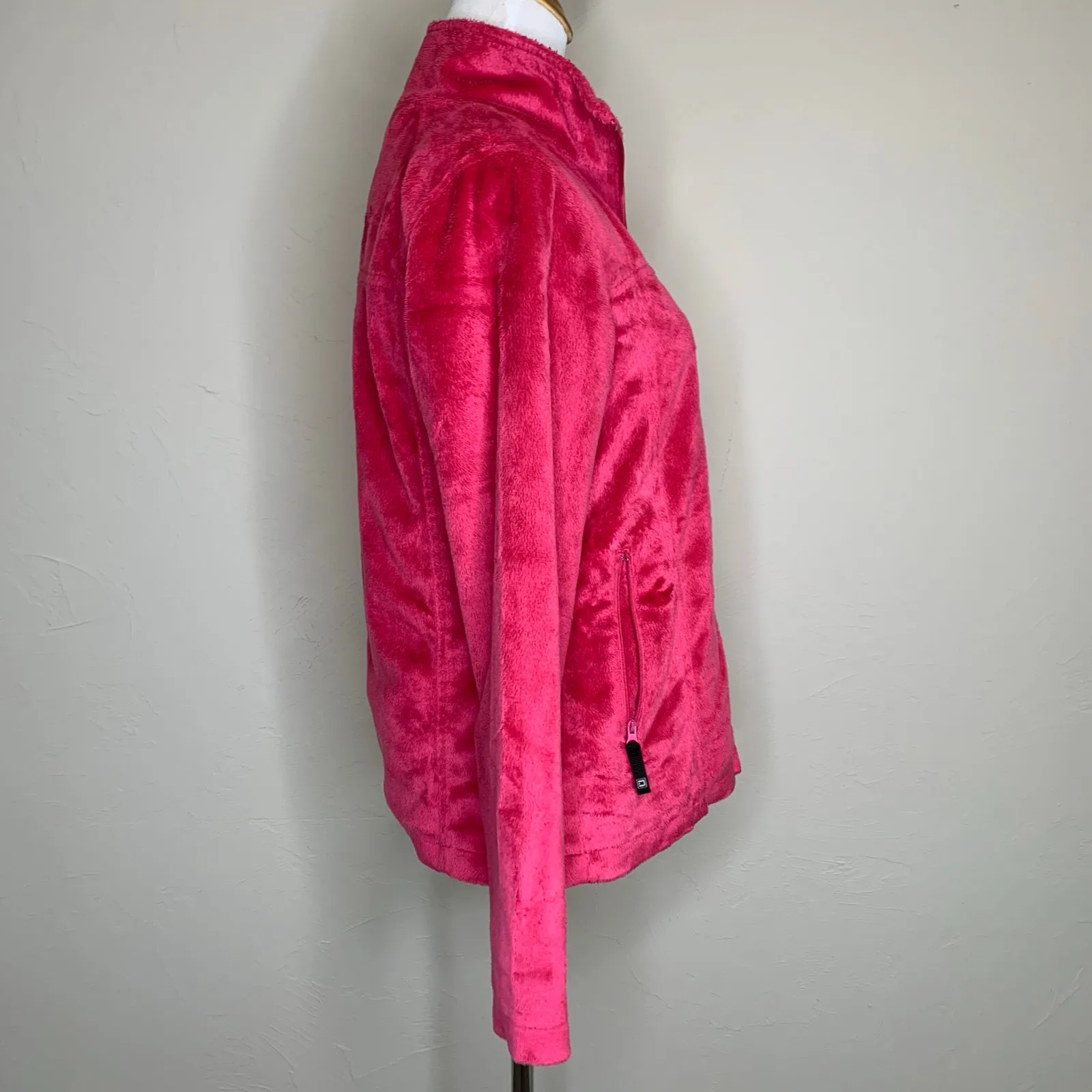 Pink Fuzzy Zip Front Fleece Jacket Sz Medium - Image 4