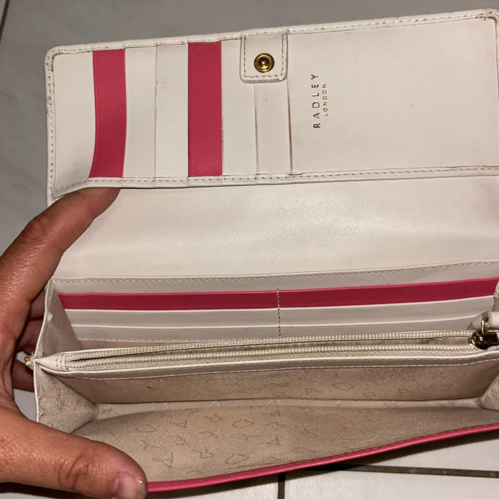 Radley London Little Rain Cloud Dog Shopping Market Leather Flapover Wallet - Image 7